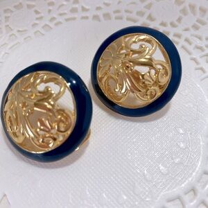 Vintage GjD Blue/Gold Tone Clip Earrings.